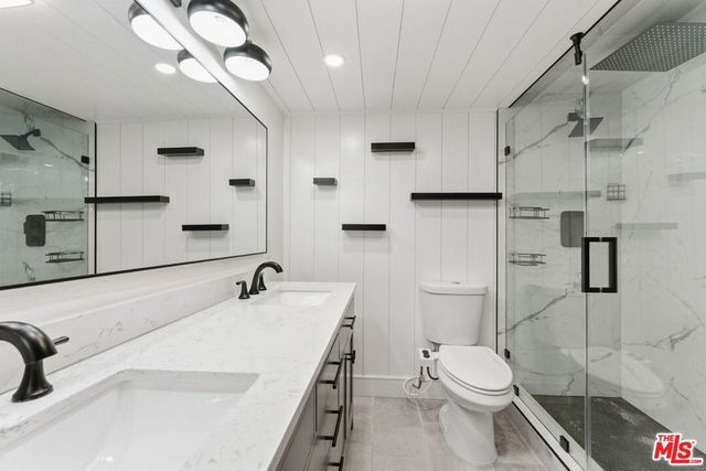 1160 Granville Avenue 104, Los Angeles, CA 90049