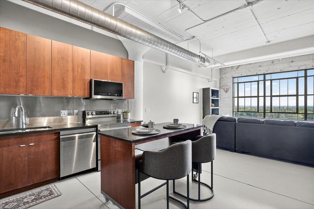 2929 Chicago Avenue 1120, Minneapolis, MN 55407