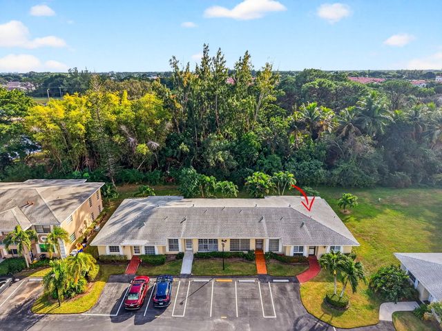 13752 Vía Flora , D, Delray Beach, FL 33484