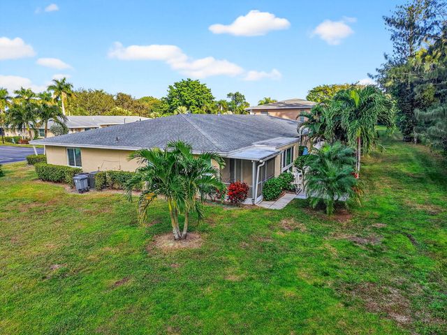 13752 Vía Flora , D, Delray Beach, FL 33484