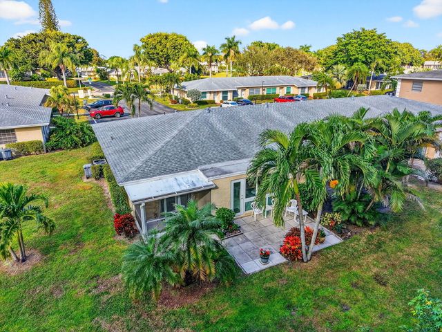 13752 Vía Flora , D, Delray Beach, FL 33484