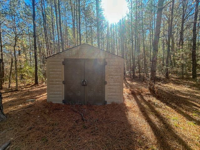 3320 Farm to Market 3065, Colmesneil, TX 75938