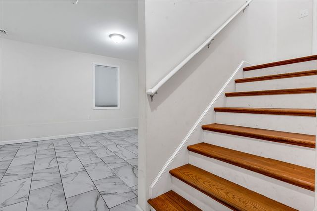 40 Burnside Avenue, Woonsocket, RI 02895