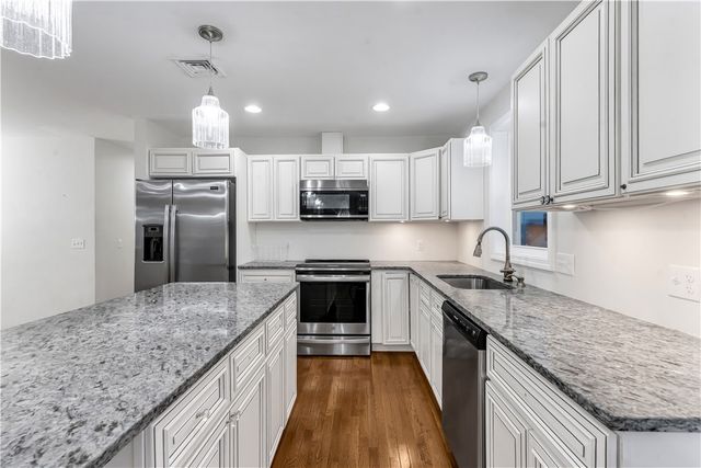 40 Burnside Avenue, Woonsocket, RI 02895