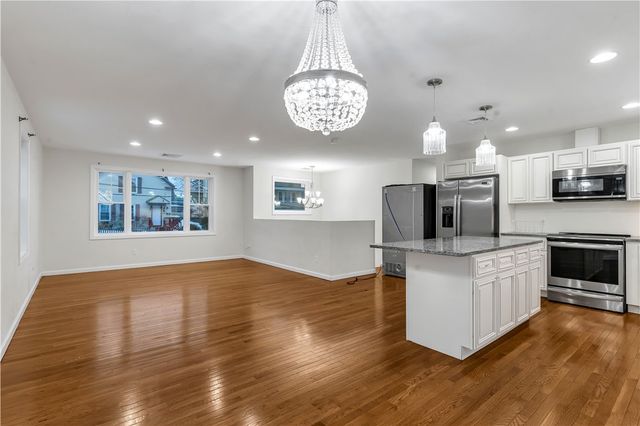 40 Burnside Avenue, Woonsocket, RI 02895