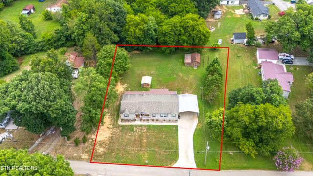2520 Effler Rd, Maryville, TN 37803