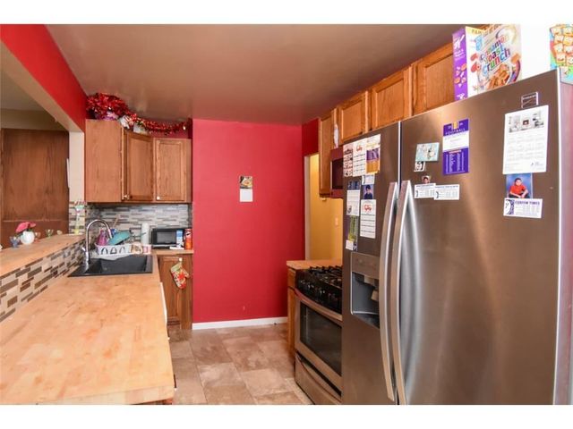 150 Westchester Drive, West Saint Paul, MN 55118