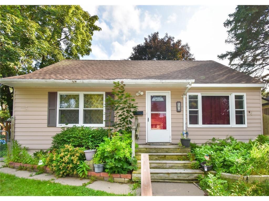 150 Westchester Drive, West Saint Paul, MN 55118