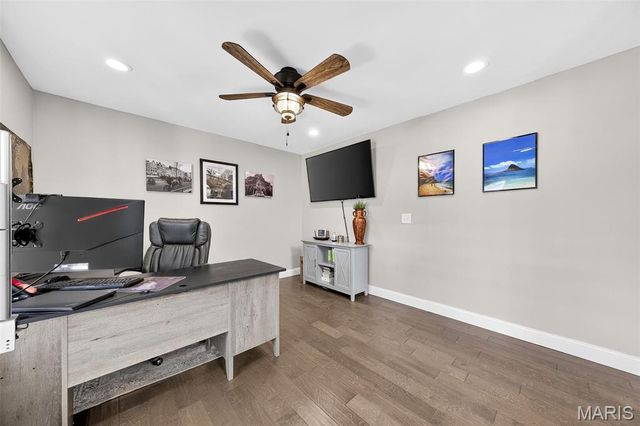 709 Scarlet Oak Drive, Lake St Louis, MO 63367