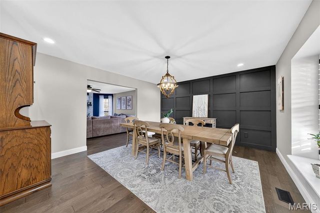 709 Scarlet Oak Drive, Lake St Louis, MO 63367