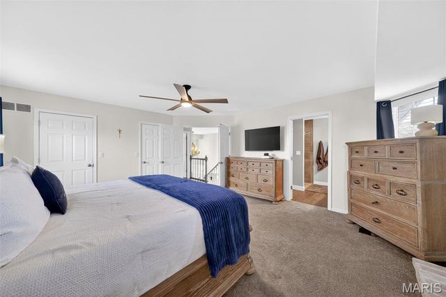 709 Scarlet Oak Drive, Lake St Louis, MO 63367