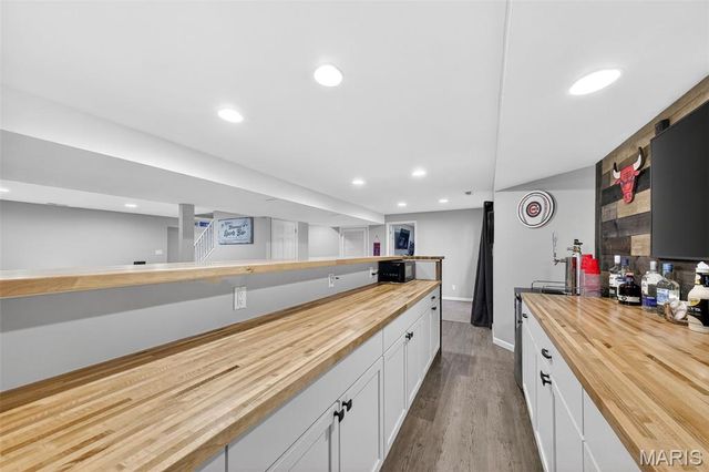 709 Scarlet Oak Drive, Lake St Louis, MO 63367