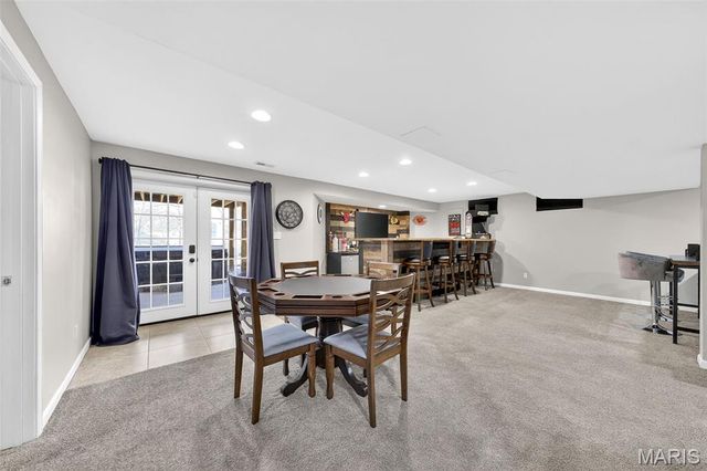 709 Scarlet Oak Drive, Lake St Louis, MO 63367