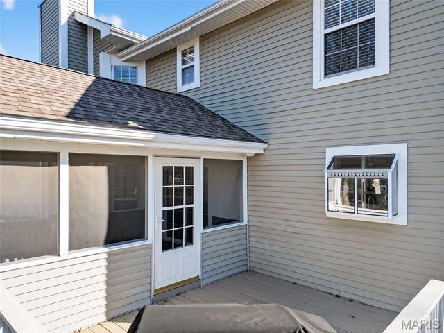 709 Scarlet Oak Drive, Lake St Louis, MO 63367