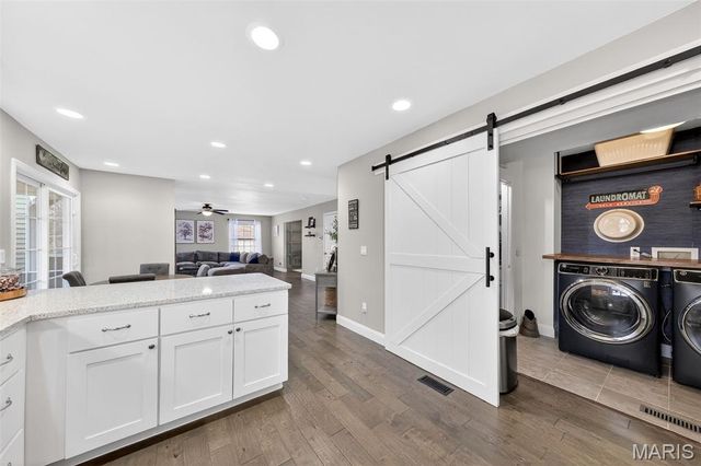 709 Scarlet Oak Drive, Lake St Louis, MO 63367