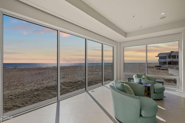 1135 Capri Way, Oxnard, CA 93035