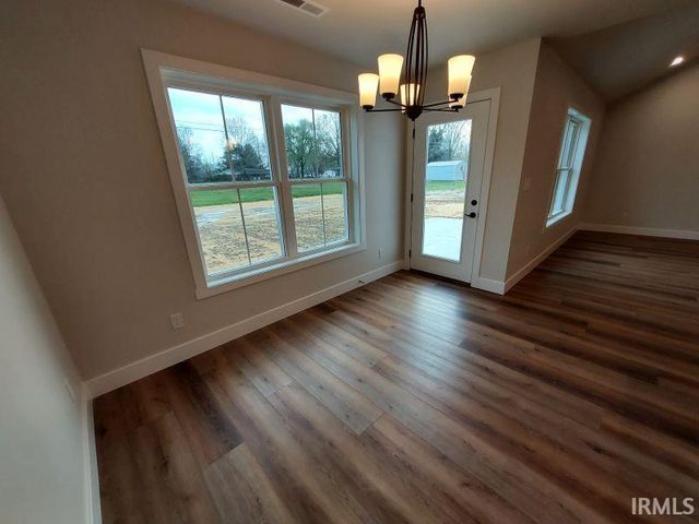 1439 W Todd Lane, Jasper, IN 47546