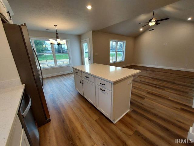 1439 W Todd Lane, Jasper, IN 47546