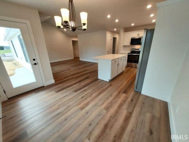 1439 W Todd Lane, Jasper, IN 47546