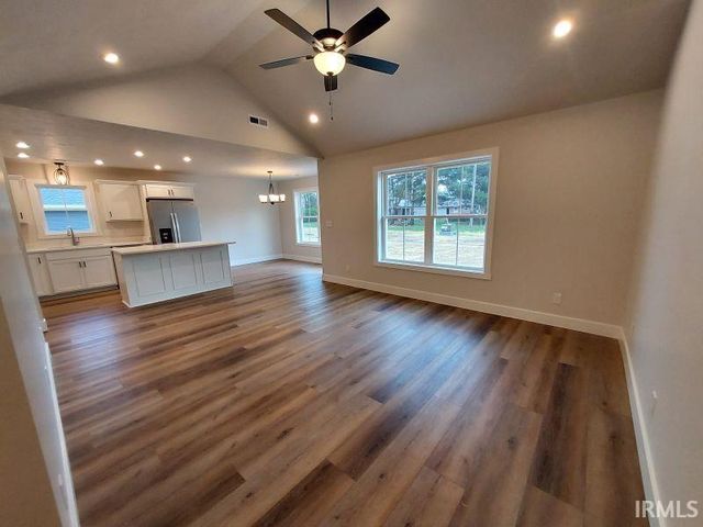 1439 W Todd Lane, Jasper, IN 47546