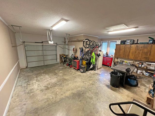 1223 Fishing Place, Summerton, SC 29148