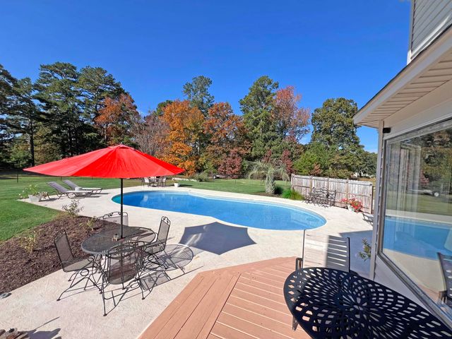 1223 Fishing Place, Summerton, SC 29148