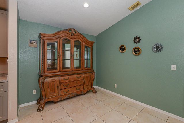 557 SW Baoy Avenue, Port St Lucie, FL 34953