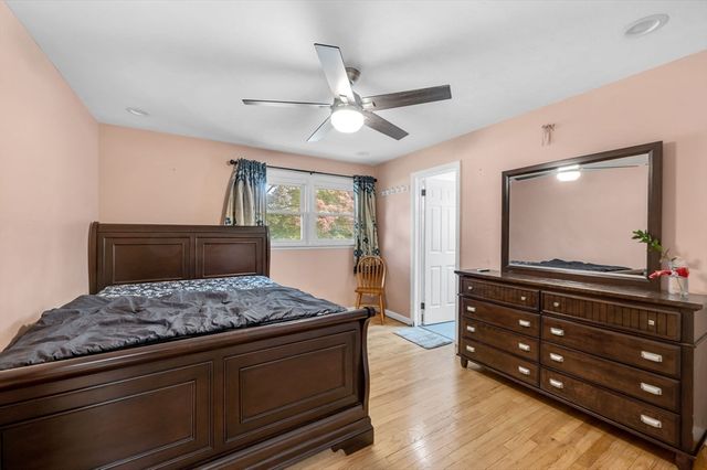 72 Paulson Dr, West Springfield, MA 01089