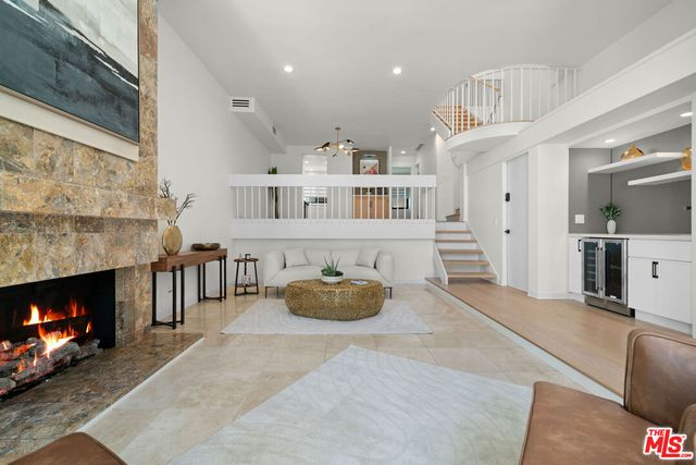 9509 W Olympic Boulevard, Beverly Hills, CA 90212