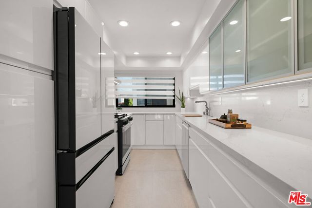 9509 W Olympic Boulevard, Beverly Hills, CA 90212