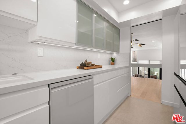 9509 W Olympic Boulevard, Beverly Hills, CA 90212