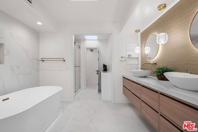 9509 W Olympic Boulevard, Beverly Hills, CA 90212