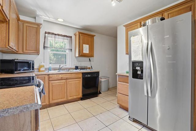823 North Saint Lucas Street, Allentown City, PA 18104