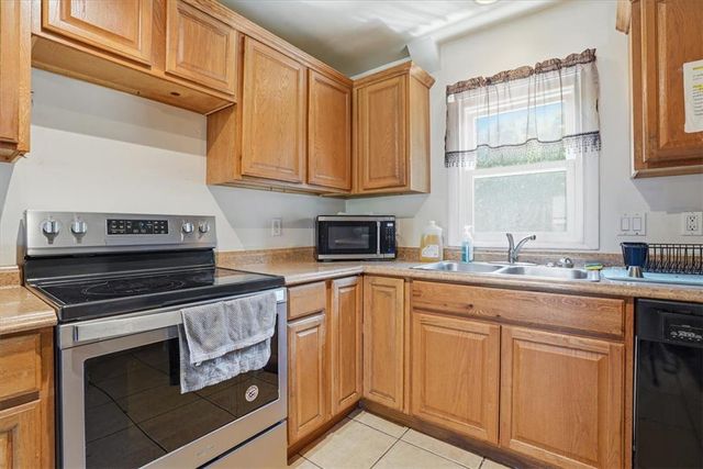 823 North Saint Lucas Street, Allentown City, PA 18104