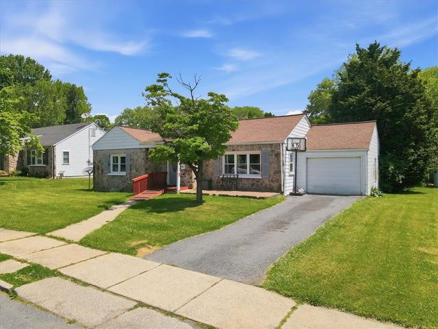 823 North Saint Lucas Street, Allentown City, PA 18104