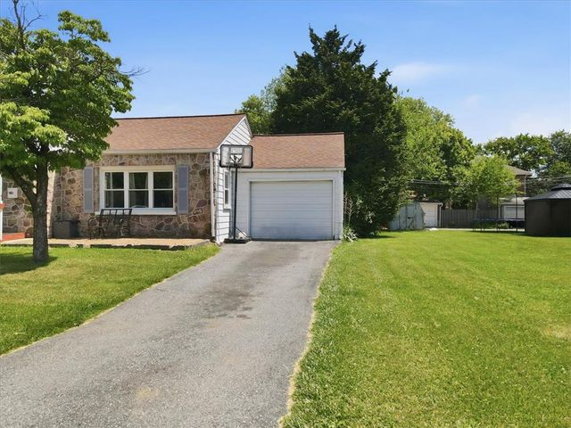 823 North Saint Lucas Street, Allentown City, PA 18104