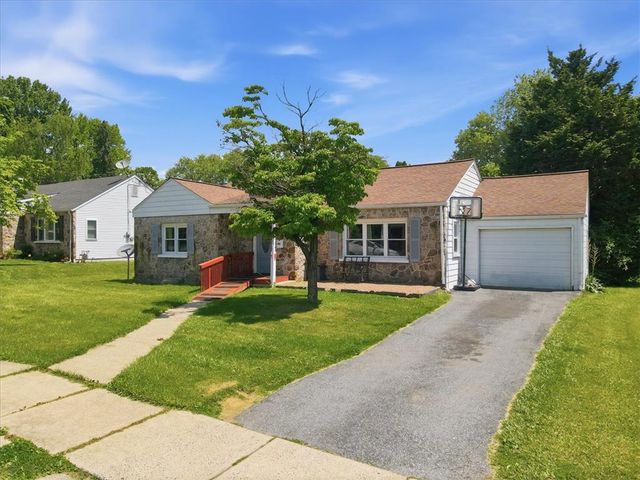 823 North Saint Lucas Street, Allentown City, PA 18104