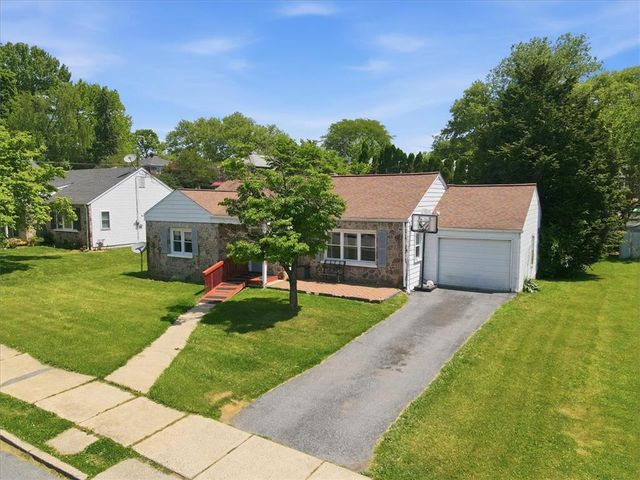 823 North Saint Lucas Street, Allentown City, PA 18104
