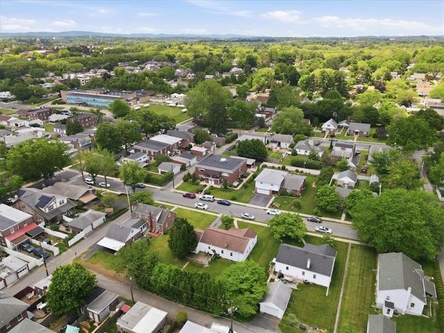 823 North Saint Lucas Street, Allentown City, PA 18104