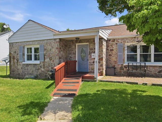 823 North Saint Lucas Street, Allentown City, PA 18104