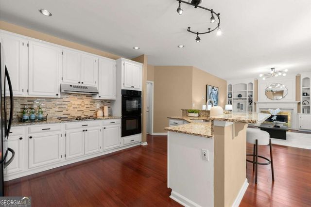 3025 Brockton Close, Marietta, GA 30068