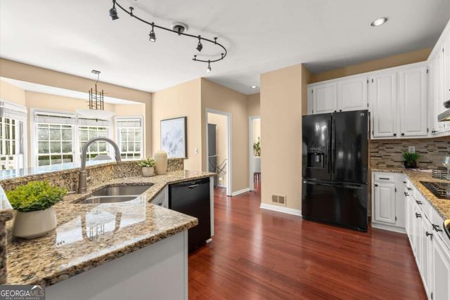3025 Brockton Close, Marietta, GA 30068