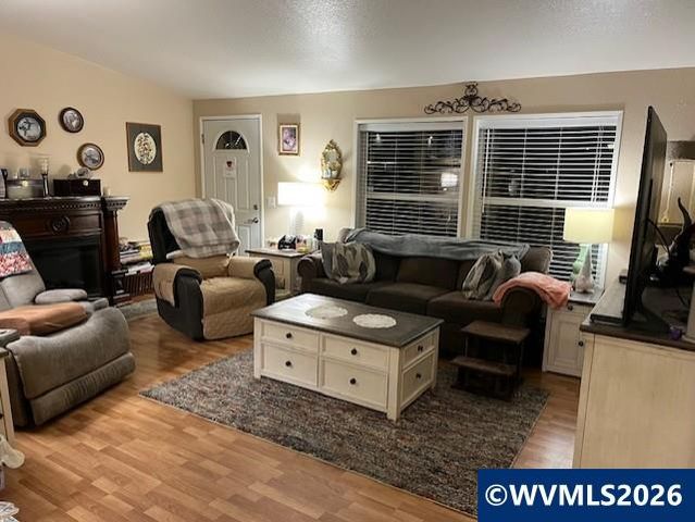 642 Royalty Cir NE 12, Salem, OR 97301