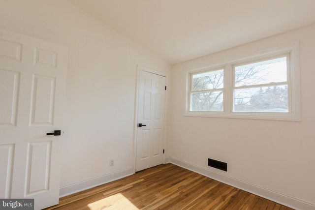 8206 ARROWHEAD RD, Pikesville, MD 21208