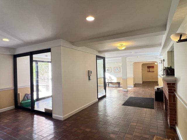 395 Broadway R2C, Cambridge, MA 02139