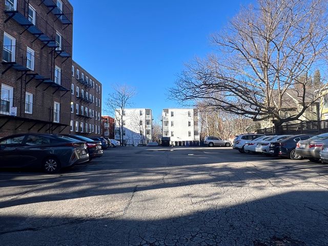 395 Broadway R2C, Cambridge, MA 02139