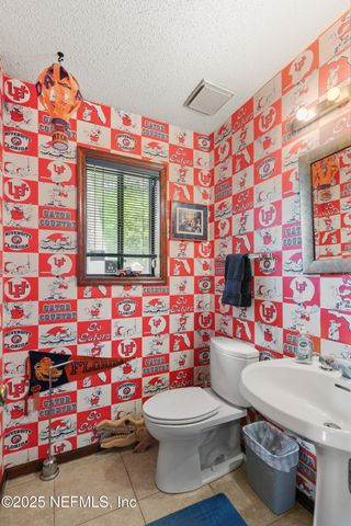 12852 LONGVIEW Drive W, Jacksonville, FL 32223