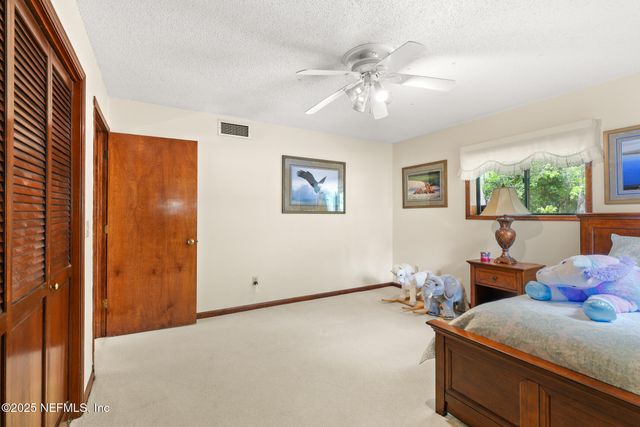 12852 LONGVIEW Drive W, Jacksonville, FL 32223