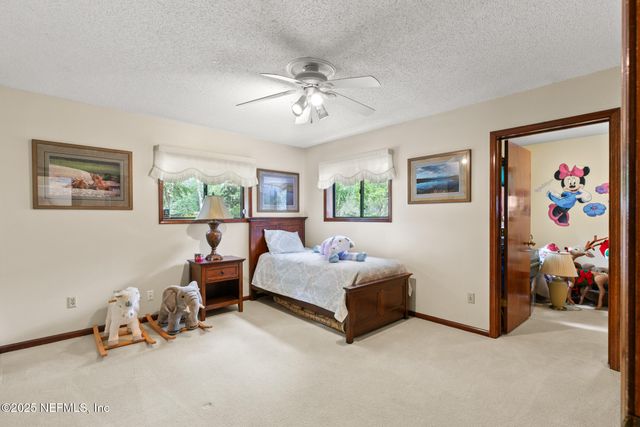 12852 LONGVIEW Drive W, Jacksonville, FL 32223