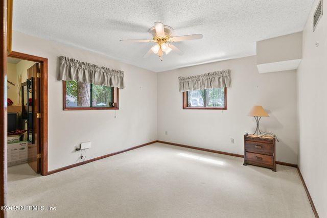 12852 LONGVIEW Drive W, Jacksonville, FL 32223